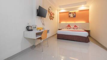 Desk, free WiFi, bed sheets, wheelchair access