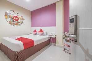 View from room - OYO 492 Alden Hotel (Makassar)