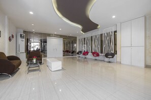 Lobby - OYO 492 Alden Hotel (Makassar)