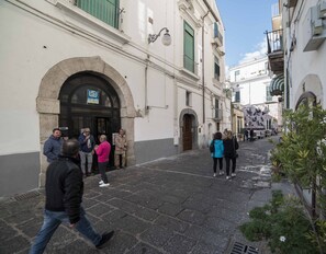 Overnatningsstedets indgangsparti
