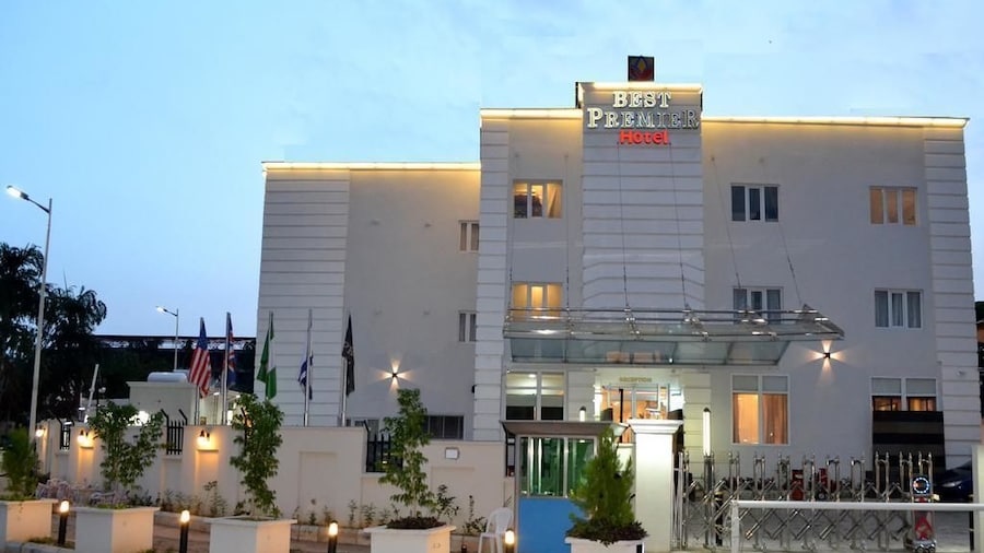 Best Premier Hotel