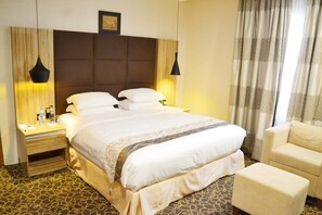 In-room safe, individually decorated, laptop workspace, soundproofing