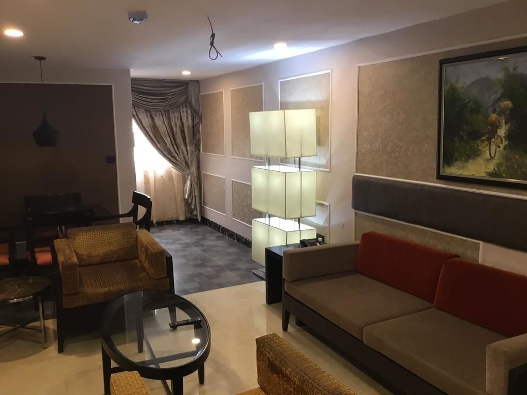 Presidential Room, City View | In-room safe, individually decorated, laptop workspace, soundproofing