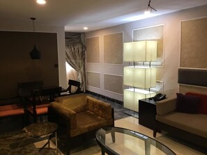 Presidential Room, City View