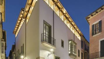 Facciata della struttura