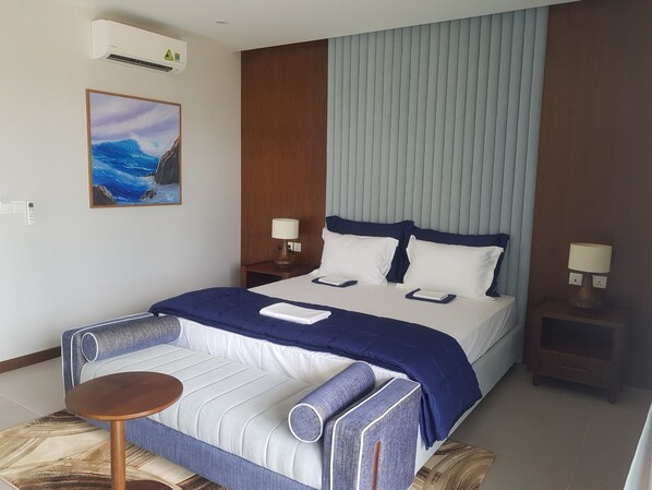 Villa panorámica, 3 habitaciones | 3 dormitorios, escritorio, cortinas opacas y sistema de insonorización