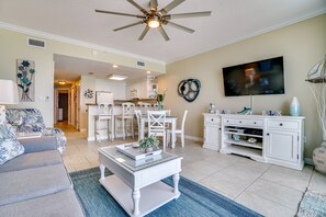 Smart TV, DVD player - BEACHFRONT MILLION DOLLAR VIEW! Boardwalk Beach Family Friendly Resort For You! (Panama City Beach)