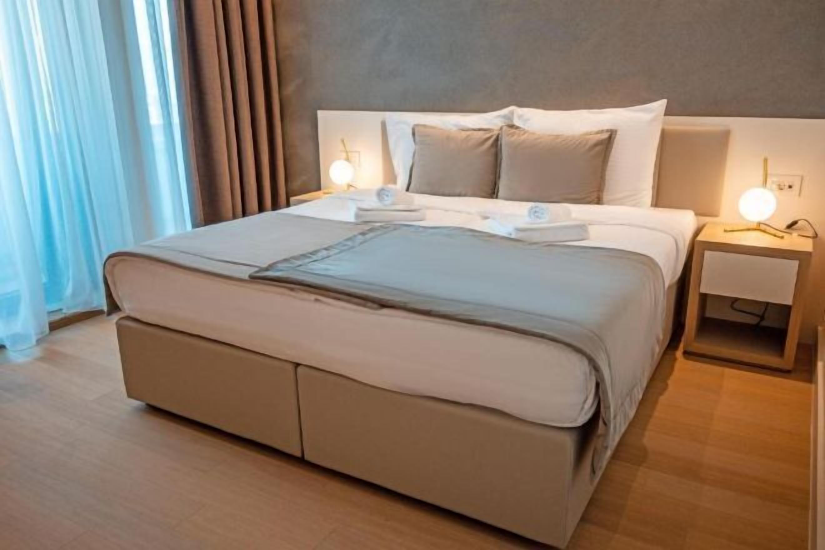 Minibar, in-room safe, desk, blackout curtains