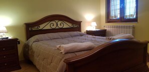 Free WiFi, bed sheets - Masseria Frangiosa (Torrecuso)
