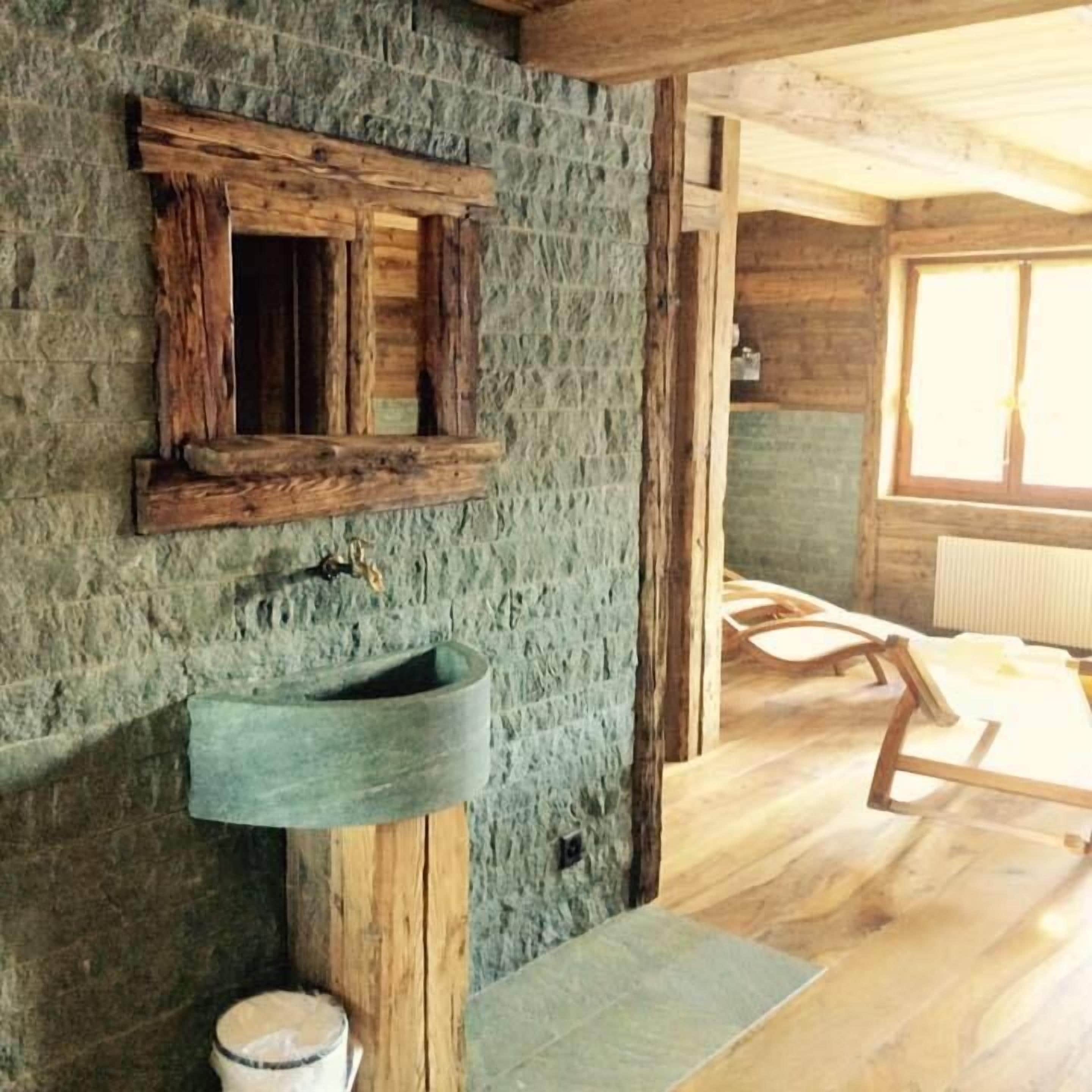 Sauna, bañera de hidromasaje, baño turco 