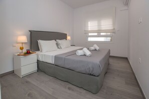 Room - Beautiful Apartment Near Acropolis by GHH (Athens)