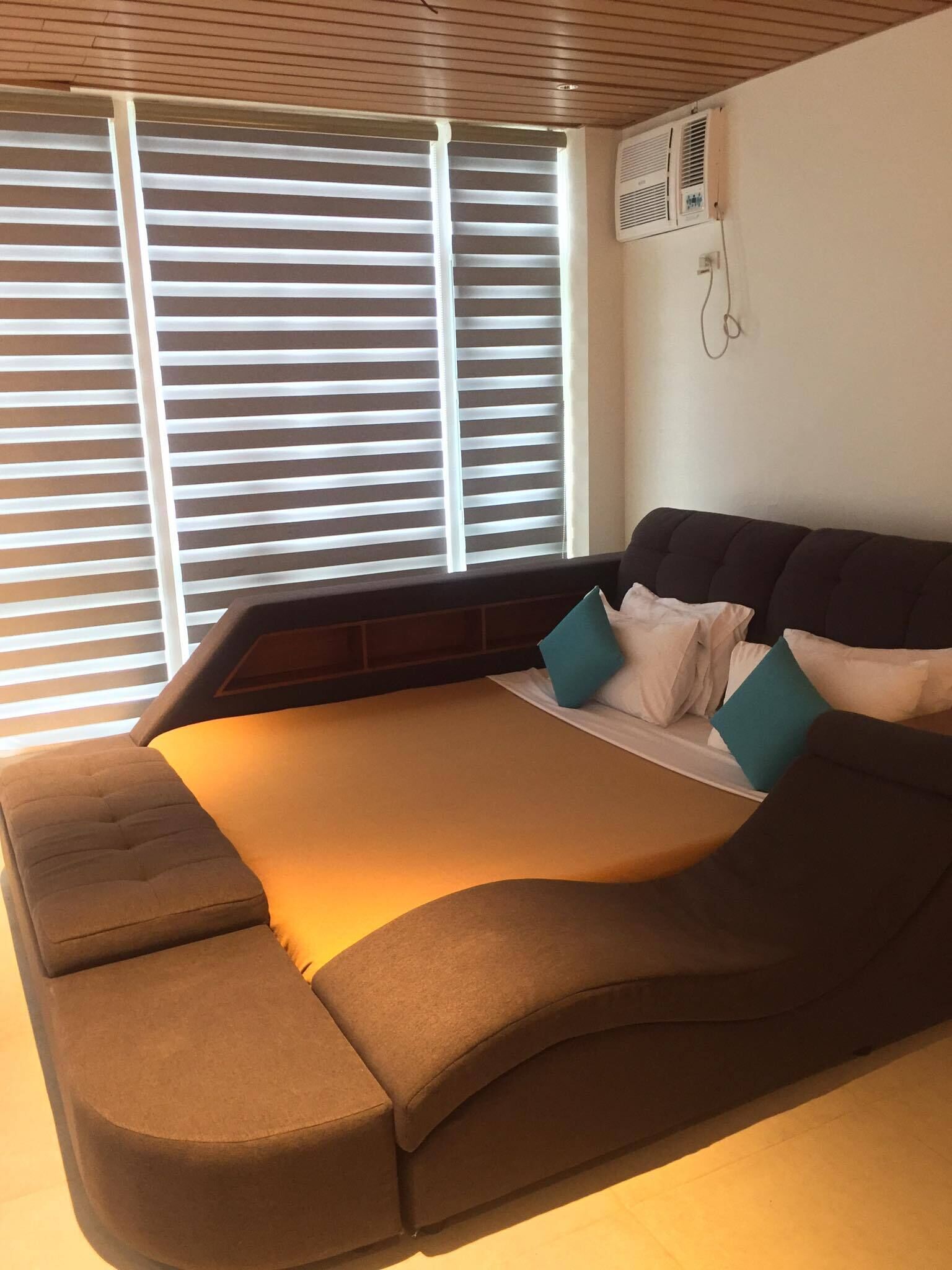 family room | bed sheets