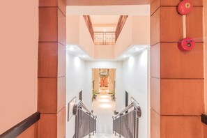 Interior detail - Capital O 534 Sriwijaya Hotel (Jakarta)