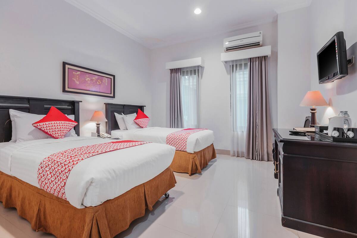 Deluxe Twin Room