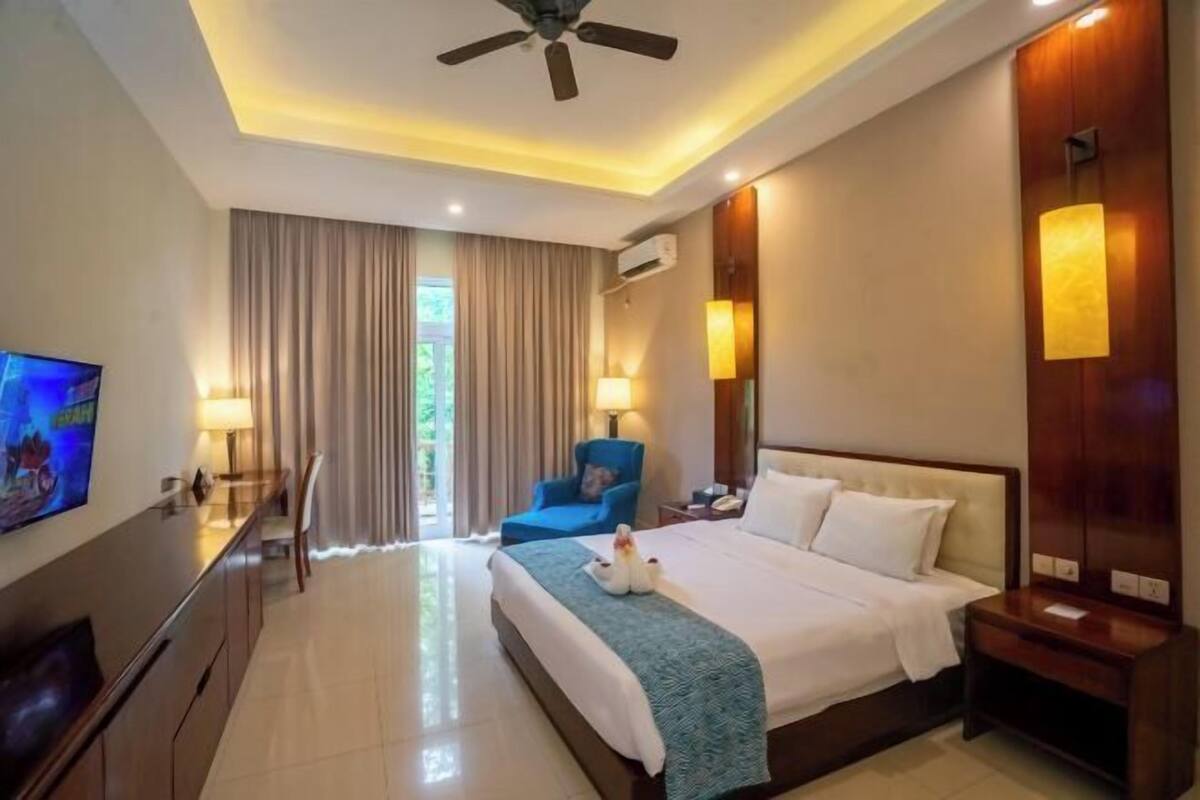 1 bedroom, premium bedding, in-room safe, individually furnished