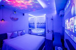 Luxury Room | Exterior - Cupid 2 Hotel (Ho Chi Minh City)