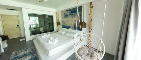 Deluxe Room (King Bedroom)