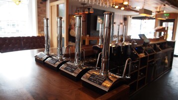 Bar (en la propiedad)