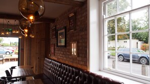 Breakfast area - The Little George (Stafford)