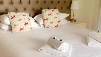 Décoration personnalisée, ameublement personnalisé, rideaux occultants