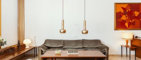 经典公寓, 3 间卧室 | 客厅 | 平板电视