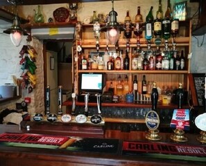 Bar (en la propiedad)