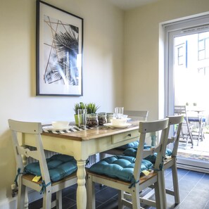 商务独立别墅, 4 间卧室 | 客房内用餐