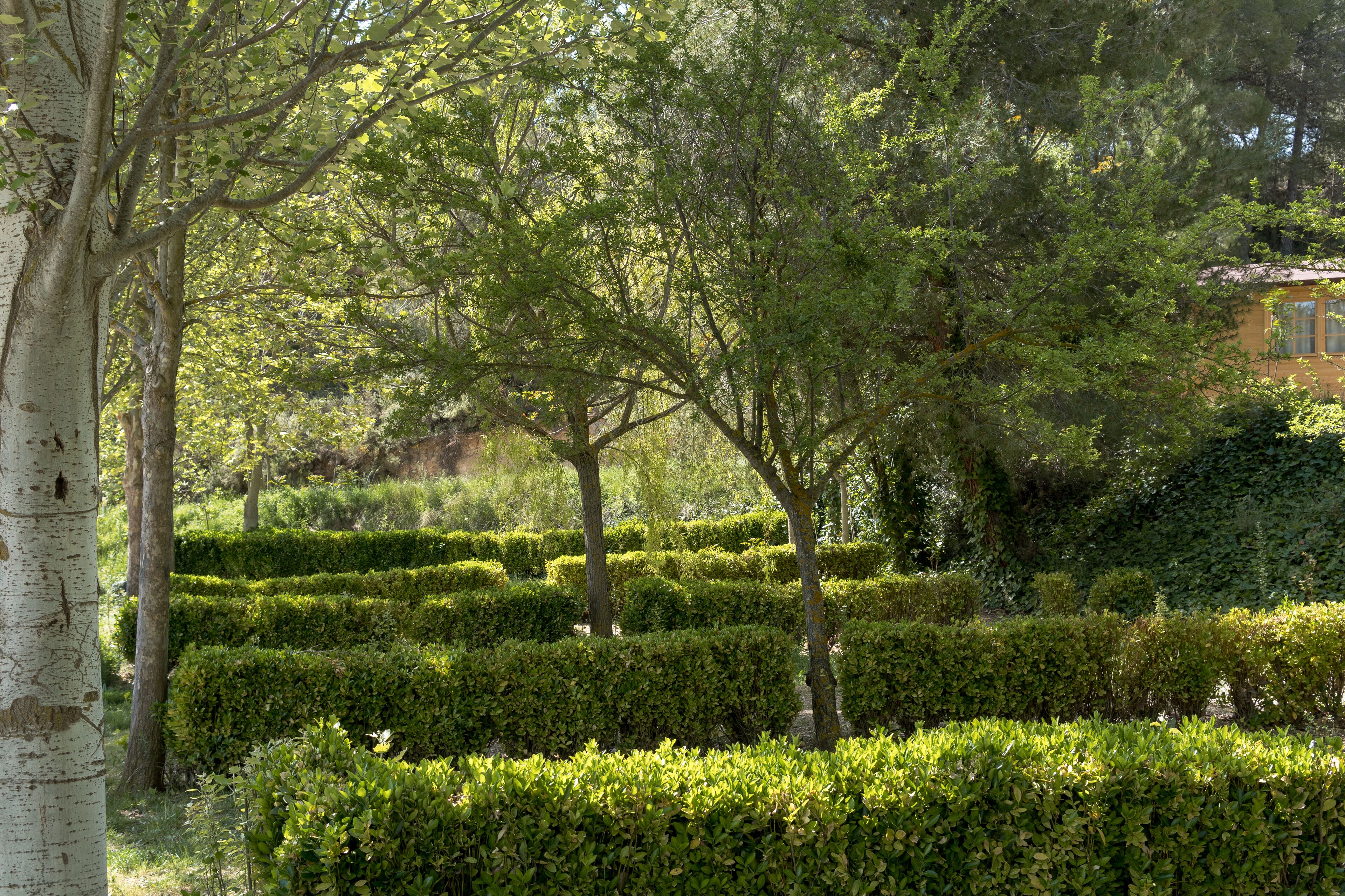 No bed provided, bring tent, caravan or mobile home. | Individually decorated, individually furnished, free cribs/infant beds