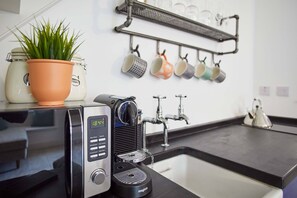 Luxury Cottage, 2 Double Beds, Non Smoking, Harbor View | Coffee and/or coffee maker - Harbour Cottage (Saltburn-by-the-Sea)