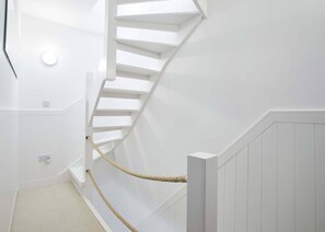 Staircase - Harbour Cottage (Saltburn-by-the-Sea)