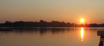 Serenity Lakefront Home on Techumseh Island - Sleeps 6,  2BR, 1.5Bath, Boat Dock