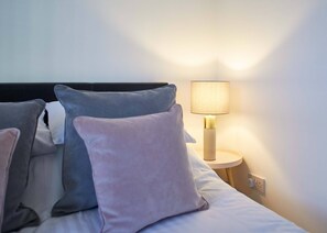 Luxury Apartment, Multiple Beds, Non Smoking, Beach View | 3 bedrooms, desk, laptop workspace, iron/ironing board - Pearl Apartment (Saltburn-by-the-Sea)