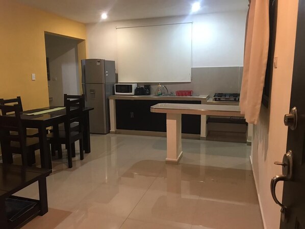 Microones i cafetera i tetera 