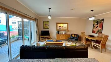 Smart TV, DVD player, ping pong