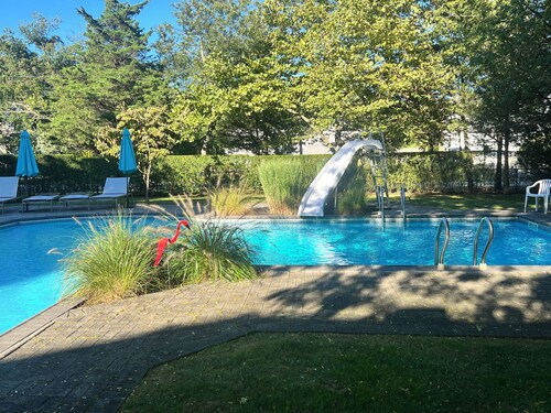House by the Bay with Large In-ground Pool, Steps from Beach