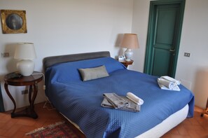 4 chambres, Wi-Fi gratuit, draps fournis