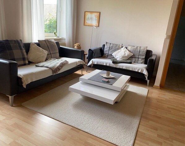 電視、乒乓球設施