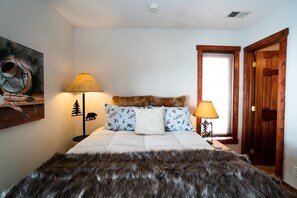 7 عدّة غرف نوم ومكواة/لوح كي وواي فاي مجانًا