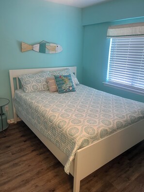 1 室のベッドルーム、WiFi