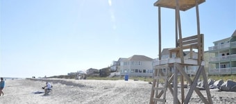 Enjoy a value Carolina Beach escape!