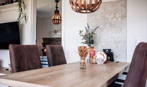 Dining - EdelStein vacation apartment (Stein)