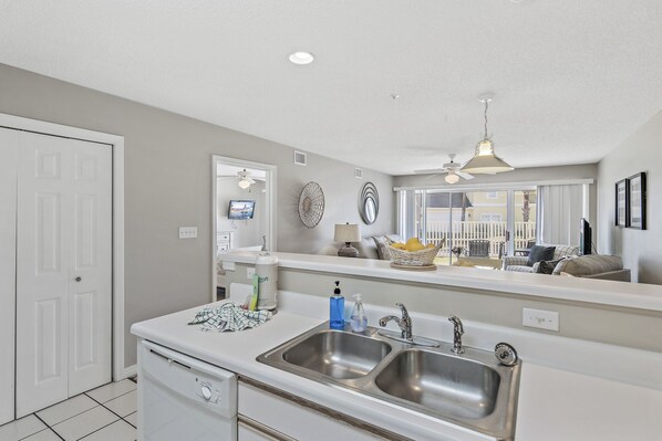 Interior - First Floor Beachfront Condo, Steps to Sand, 2 Pools + Gym (Miramar Beach)