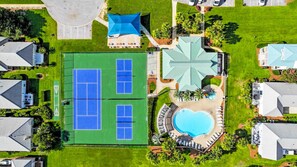 Beheizter Pool