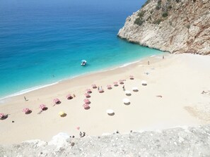 Beach nearby - Villa Sari Lale - Short walk to town, large private pool, Sleeps 10 (Kalkan)