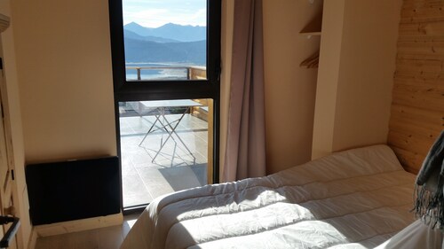 Apartment BOUQUETIN in new chalet with view of Lake Matemale sleeps 8
