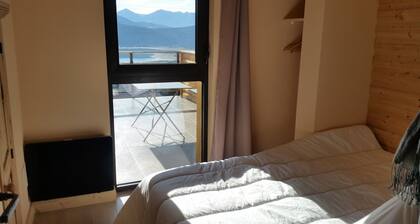 Apartment BOUQUETIN in new chalet with view of Lake Matemale sleeps 8