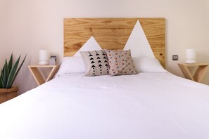 2 Schlafzimmer, Bügeleisen/Bügelbrett, Bettwäsche