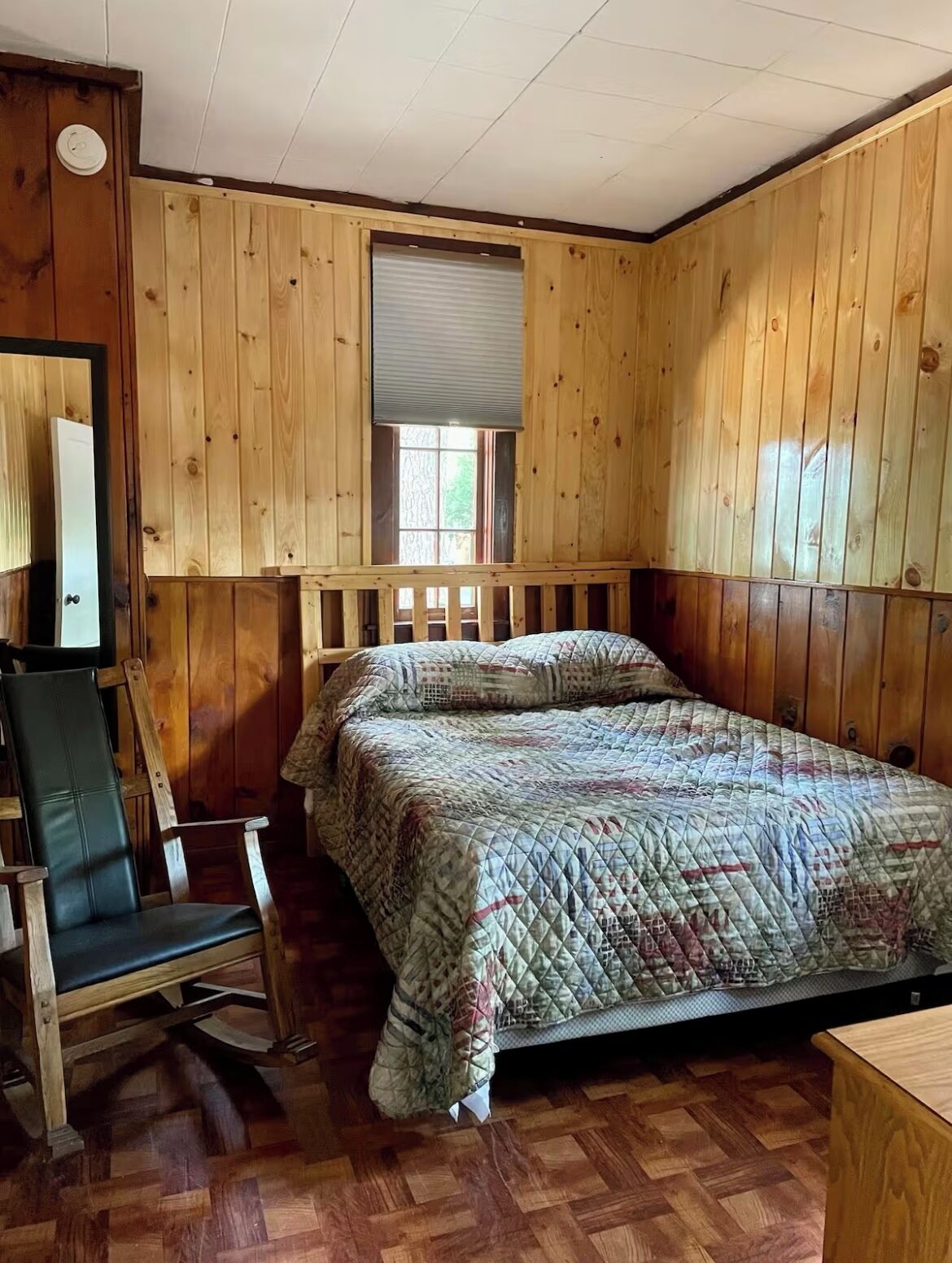 3 多间卧室、熨斗/熨衣板、免费 WiFi、床单