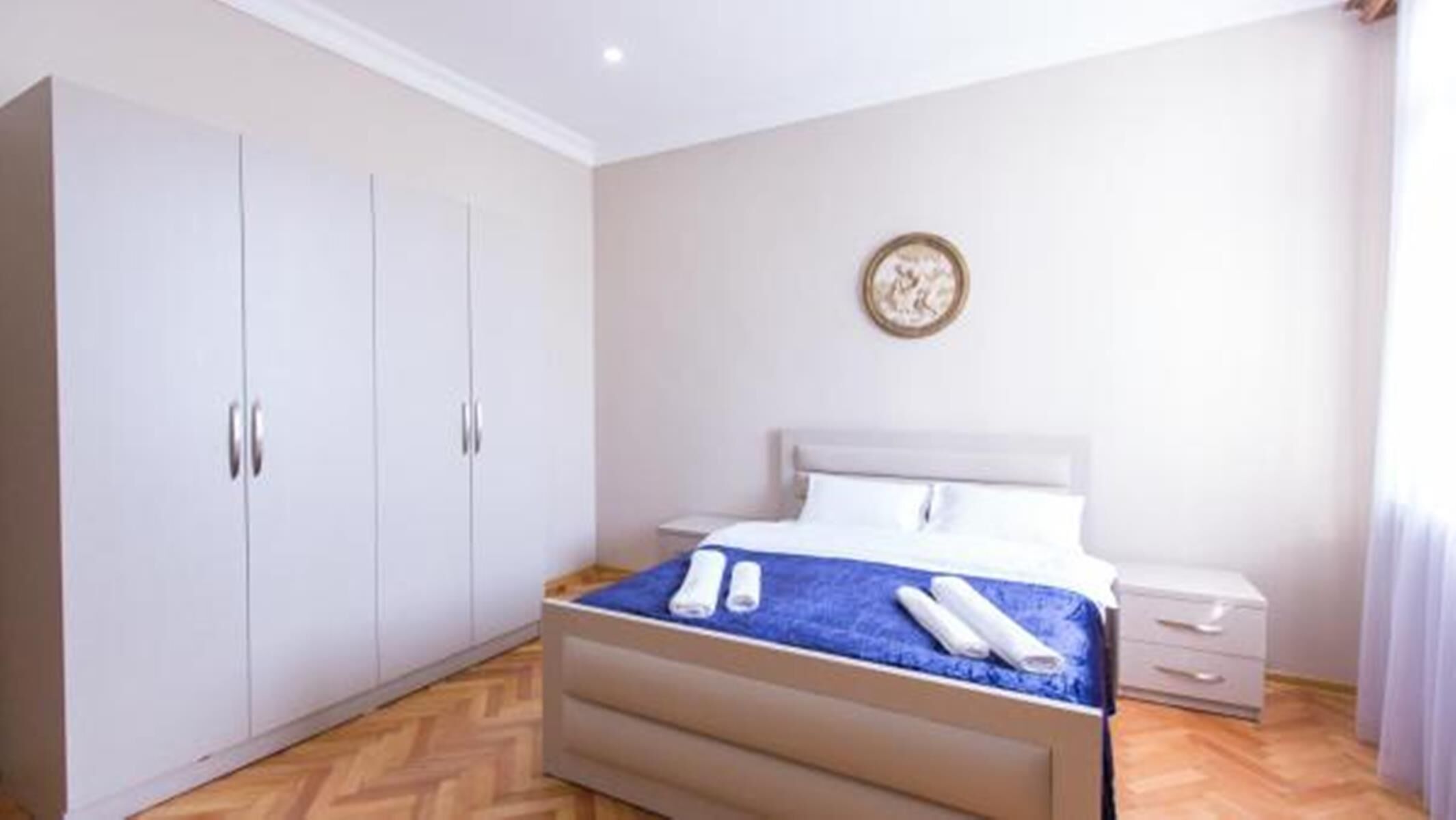 8 chambres, bureau, Wi-Fi gratuit