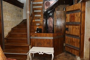 Khu sảnh